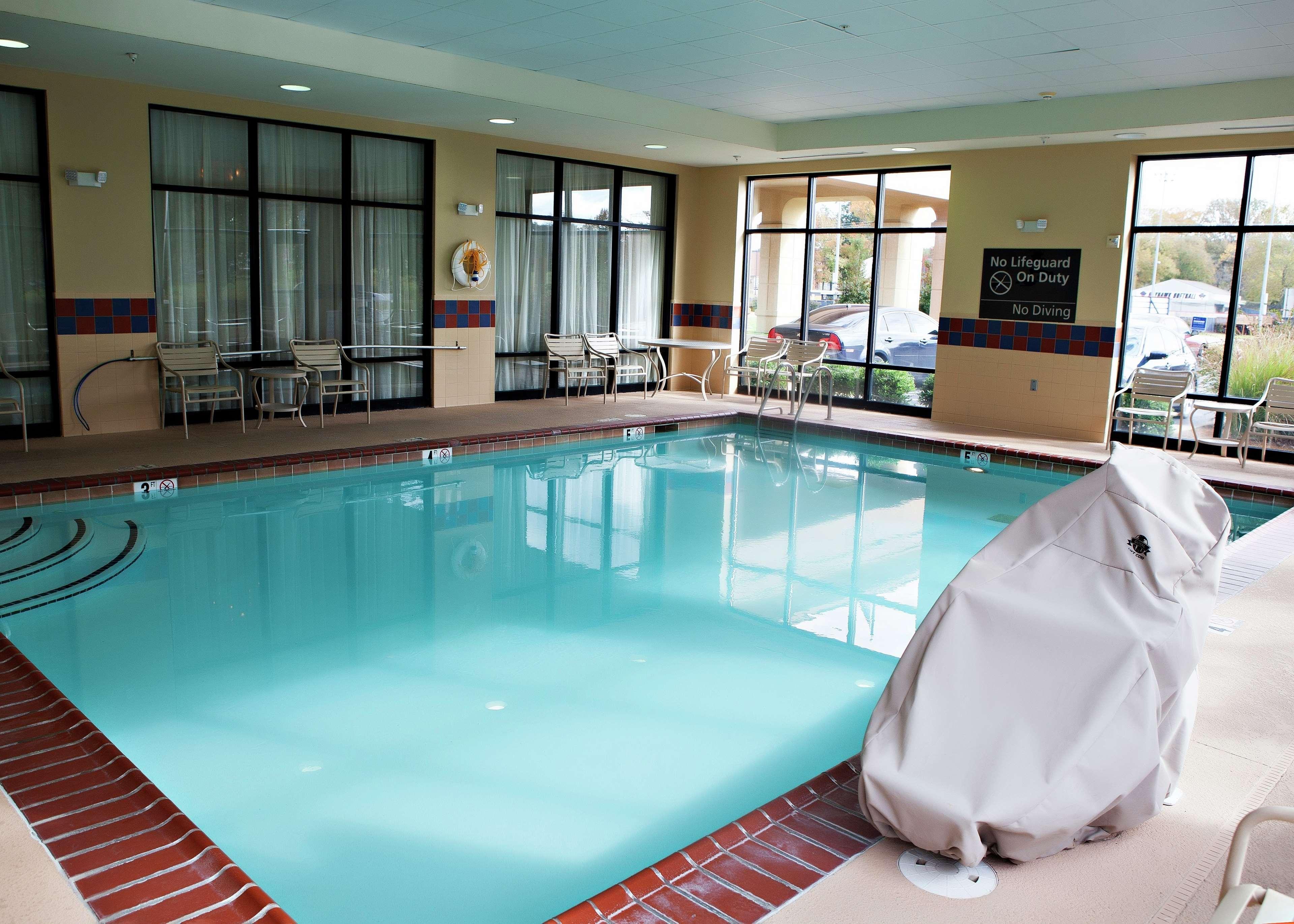 Hampton Inn Martin Экстерьер фото