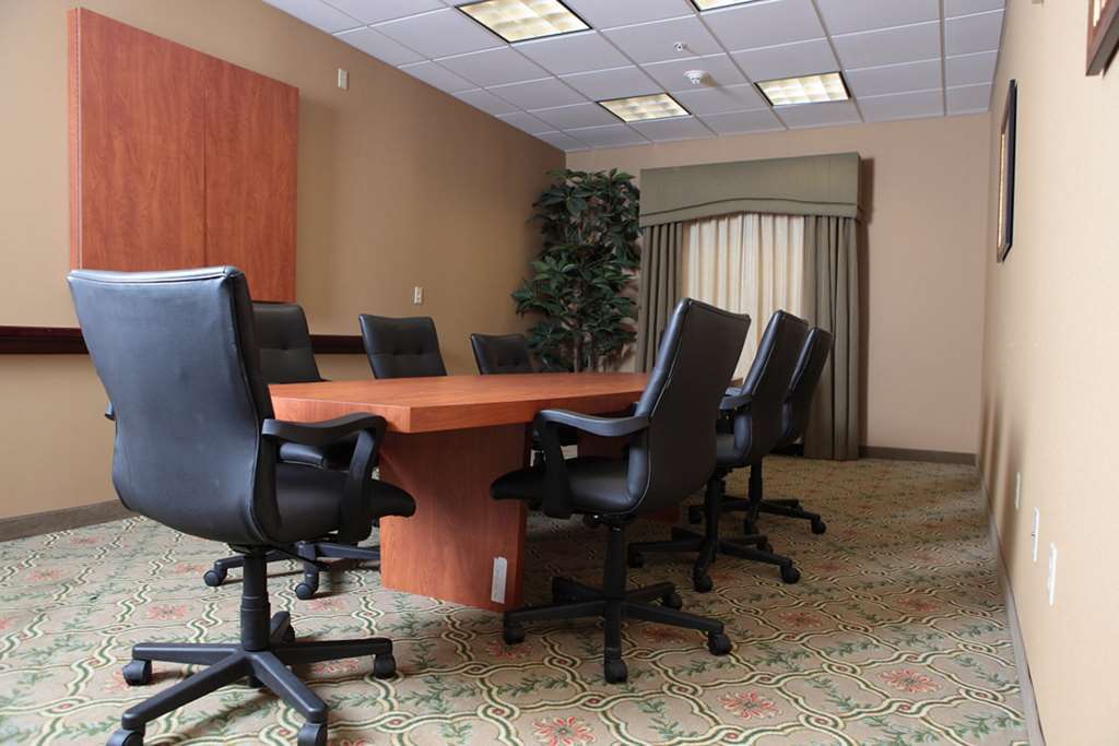 Hampton Inn Martin Удобства фото