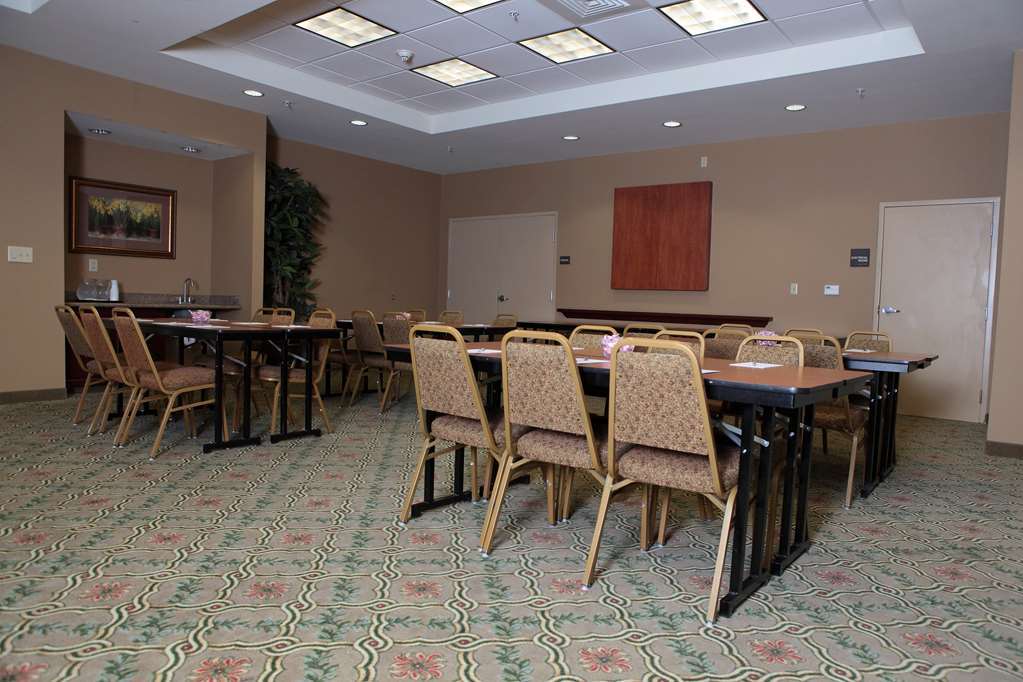Hampton Inn Martin Удобства фото